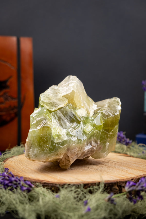 Green Calcite, Heart Healing Stone, Emotional Balance Crystal, Gentle Soothing Gem for Calming Energy and Renewal