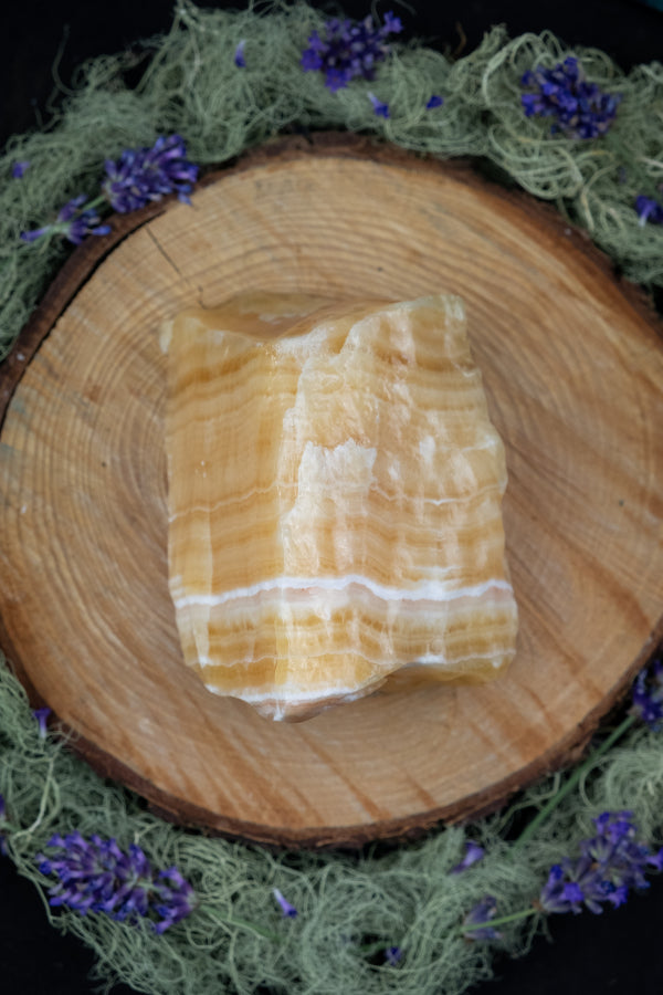 Orange Calcite Raw Stone, Exceptional Quality Healing Crystal, Ethically Sourced Gem for Creativity Joy and Energy Boost