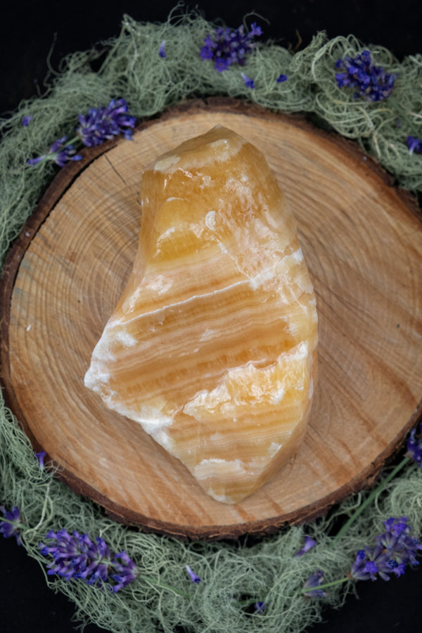 Orange Calcite Raw Stone, Exceptional Quality Healing Crystal, Ethically Sourced Gem for Creativity Joy and Energy Boost