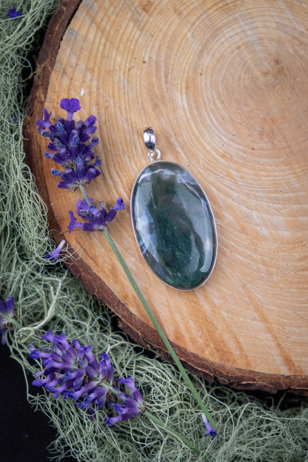 Moss Agate Pendant in Sterling Silver, Crystal Necklace for Balance and Nature Connection, Gemstone Jewellery for Calm and Grounding