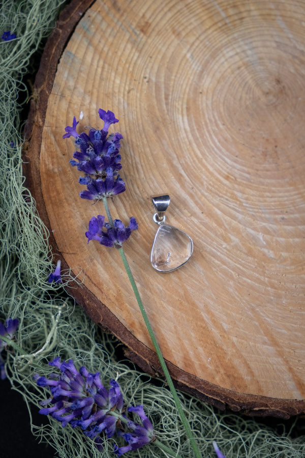 Herkimer Diamond Pendant in Sterling Silver, Clear Quartz Crystal Gem with Exceptional Clarity, High Grade Raw Stone Jewellery