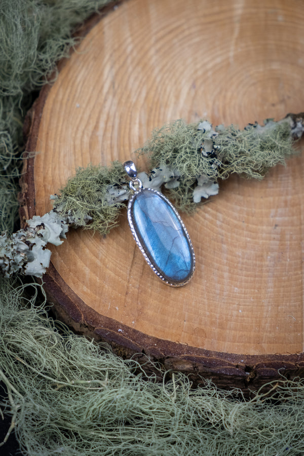 Labradorite Pendant, Blue Flash Gemstone, Hammered Silver Jewellery, Crystal Healing Stone Necklace