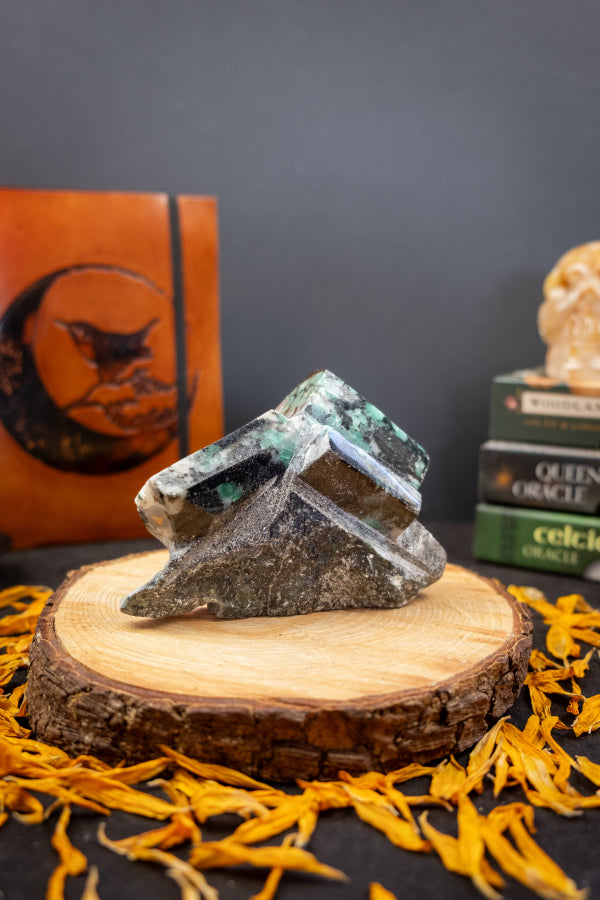 Raw Emerald and Mica Stone, Natural Emerald Crystal with Dark Mica Sparkle, Heart Chakra Healing Gemstone for Love and Growth