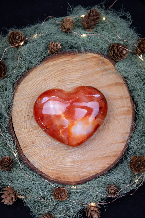 Carnelian Heart Crystal, Polished Gemstone of Passion, Creativity and Courage, Empowering Root and Sacral Chakras