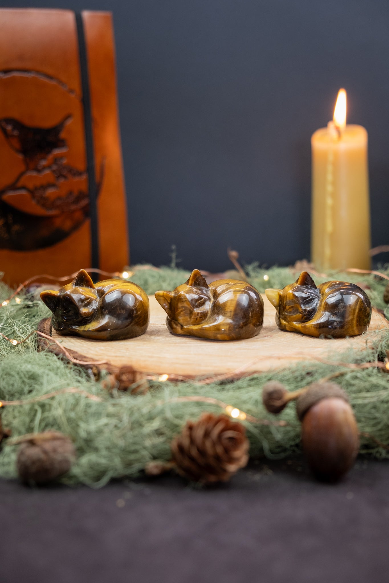 Tiger’s Eye Crystal Cat, Hand Carved Gemstone Cat Figurine, Natural Protection Stone, Root Chakra Grounding Crystal