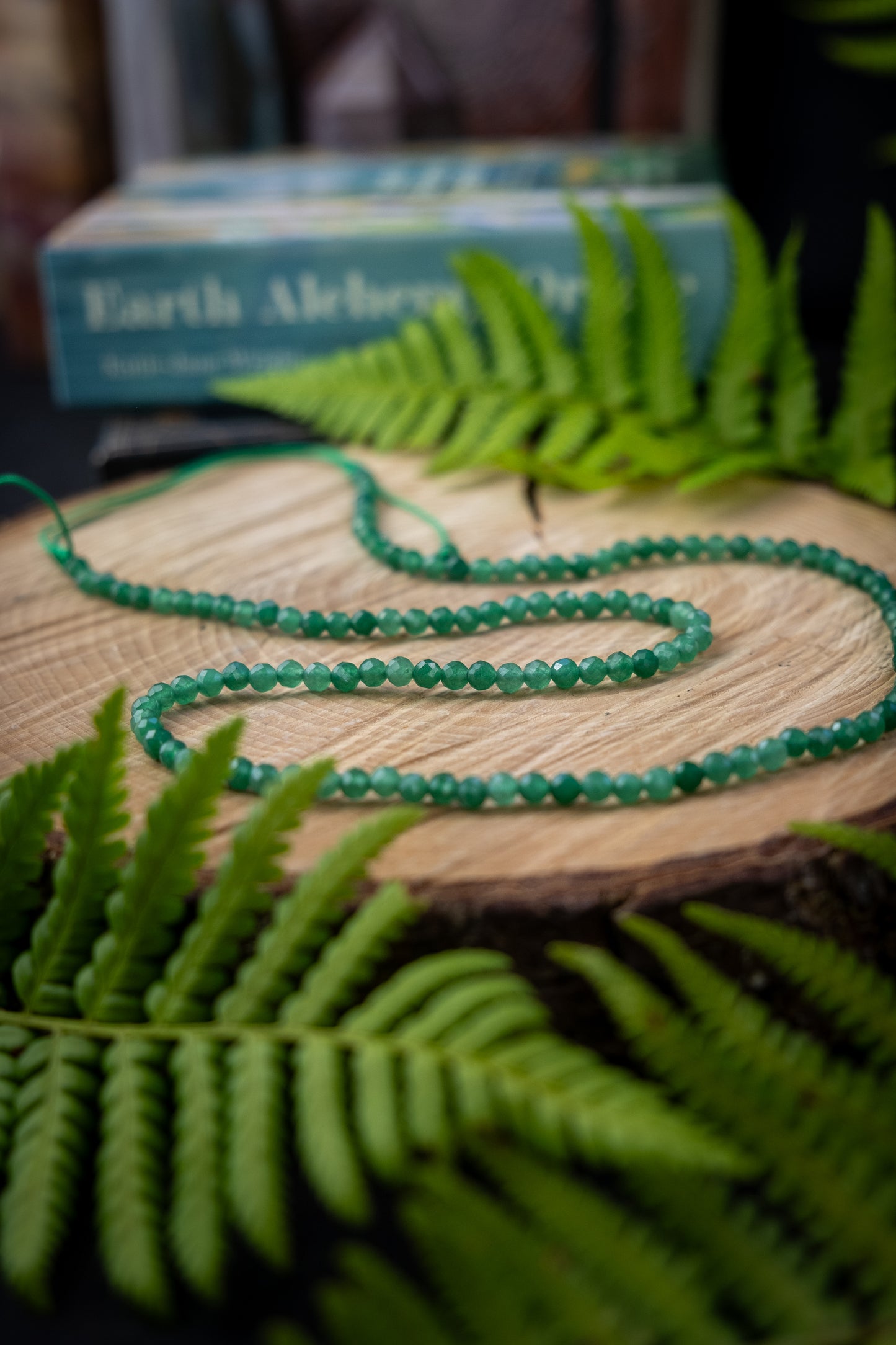 Green Aventurine crystal necklace, Faceted beads, Boho style, Manifestation crystal, Heart chakra, Crystal for confidence and happiness.