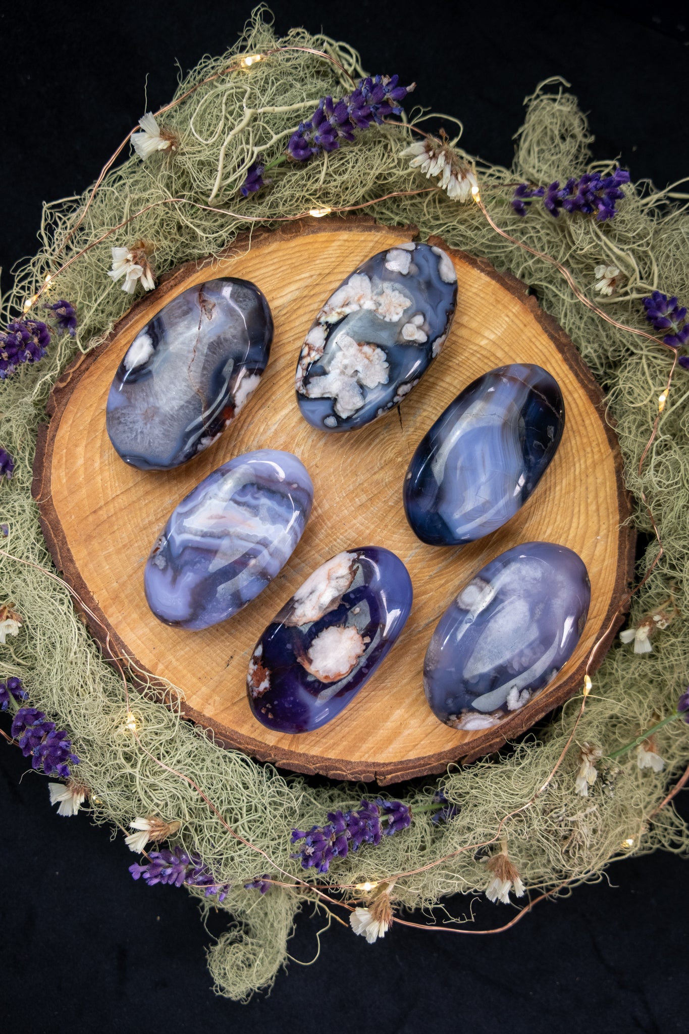 Purple Flower Agate Palm Stone