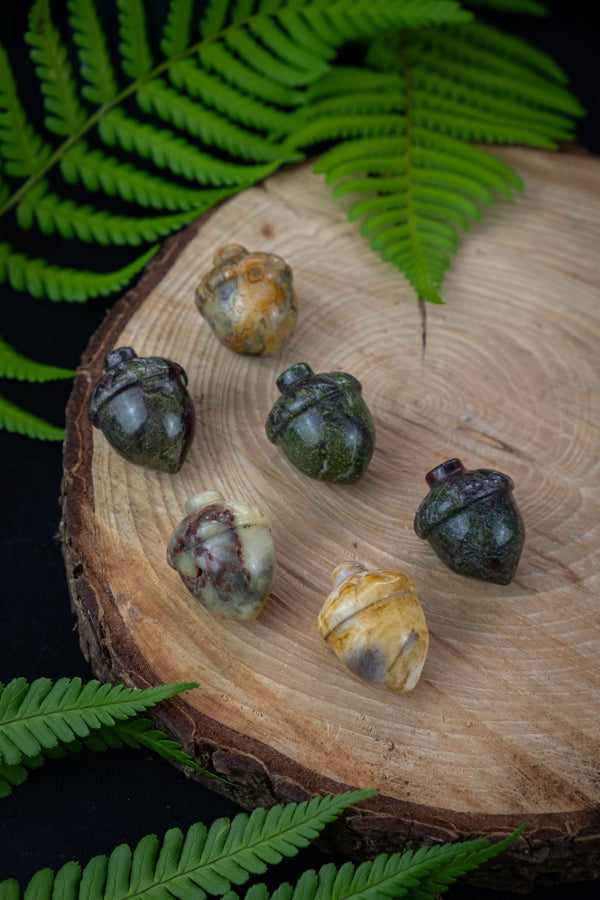 Crystal acorns in Green Aventurine, Crazy Lace Agate, Unakite, Obsidian, Red Jasper, Crystals for rebirth, Crystal for strength. From tiny acorns.
