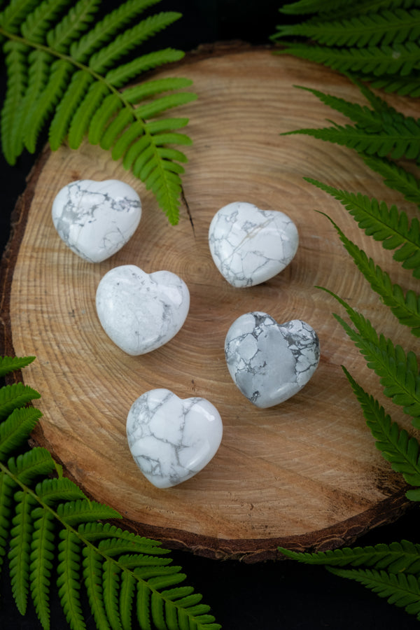Howlite Crystal heart shaped crystal, Calming, soothing gemstone.