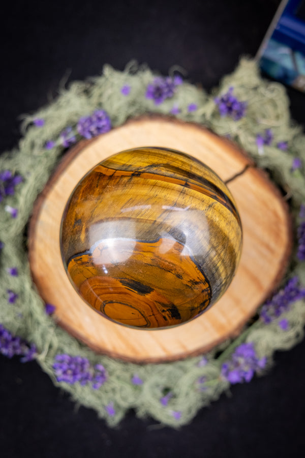 Tigers Eye Sphere, Golden Brown Crystal Ball, Tiger Eye Gemstone, Protective Stone, Grounding and Confidence Boosting Energy Crystal