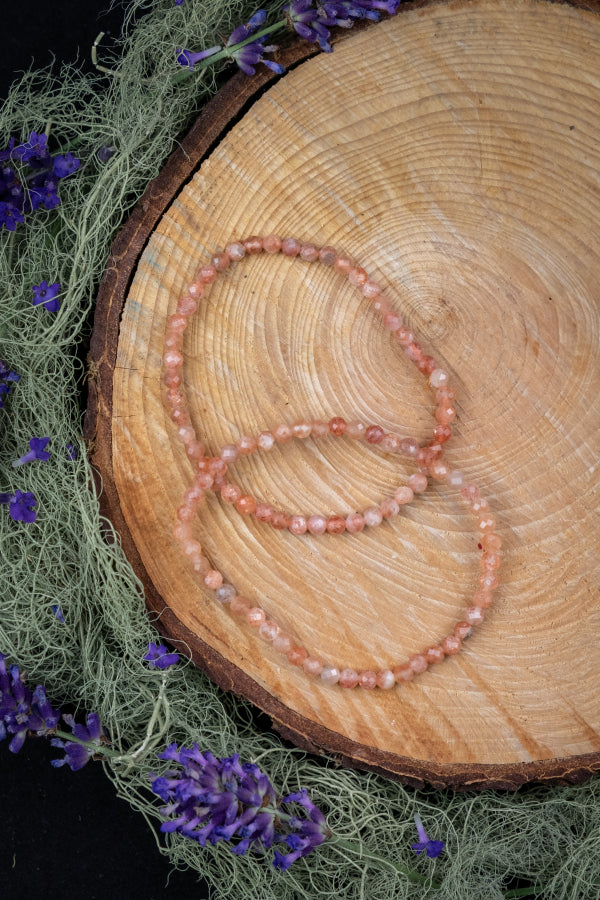 Sunstone crystal bracelet 4mm facet, Crystal for joy, Abundance crystal, Manifesting gemstone, Sun energy crystal