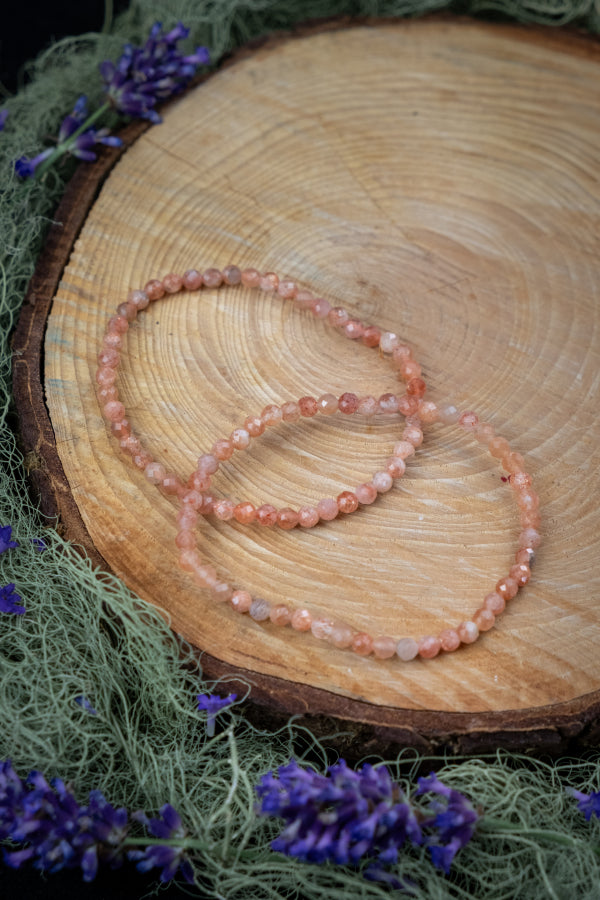 Sunstone crystal bracelet 4mm facet, Crystal for joy, Abundance crystal, Manifesting gemstone, Sun energy crystal