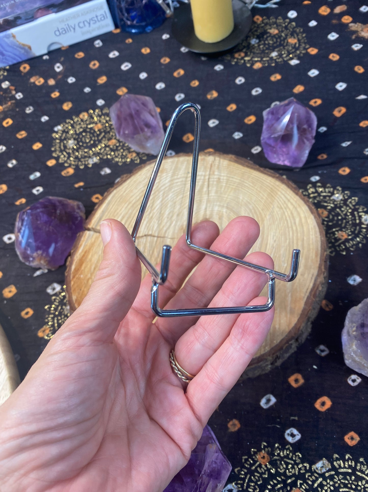Metal Display Stand (large) – Discrete Support for Crystals