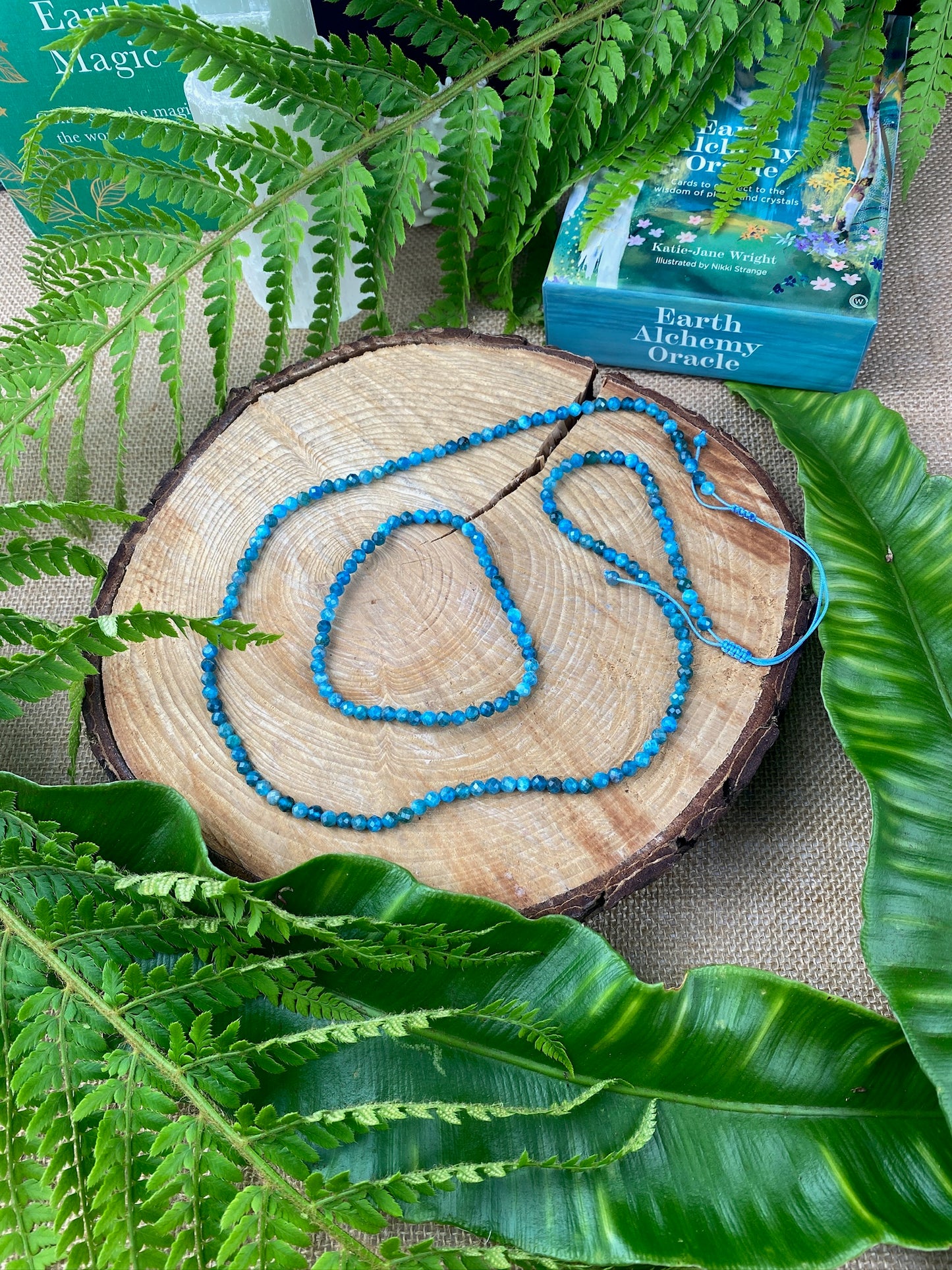 Blue Apatite crystal bracelet, 4mm Faceted beads, Boho style, Manifestation crystal, Throat and Third eye chakra, Crystal to achieve desires.
