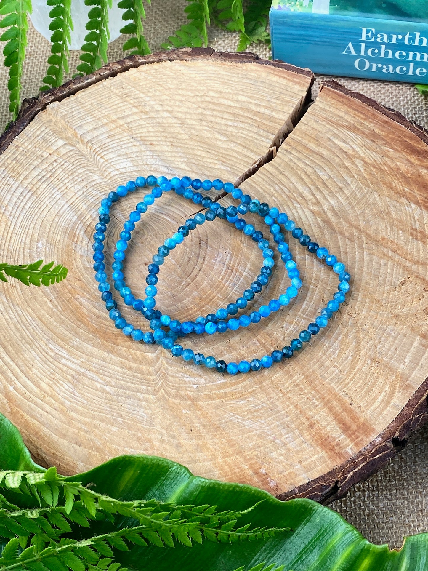 Blue Apatite crystal bracelet, 4mm Faceted beads, Boho style, Manifestation crystal, Throat and Third eye chakra, Crystal to achieve desires.