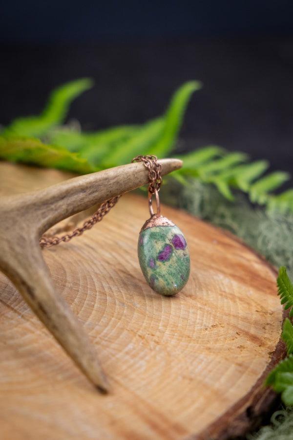Ruby Fuchsite Pendant, Copper Electroformed Crystal Jewellery, Nature Inspired Gemstone Necklace, Handcrafted Artisan, One of a kind
