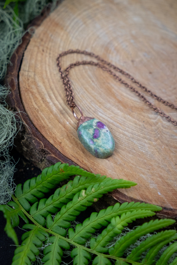 Ruby Fuchsite Pendant, Copper Electroformed Crystal Jewellery, Nature Inspired Gemstone Necklace, Handcrafted Artisan, One of a kind