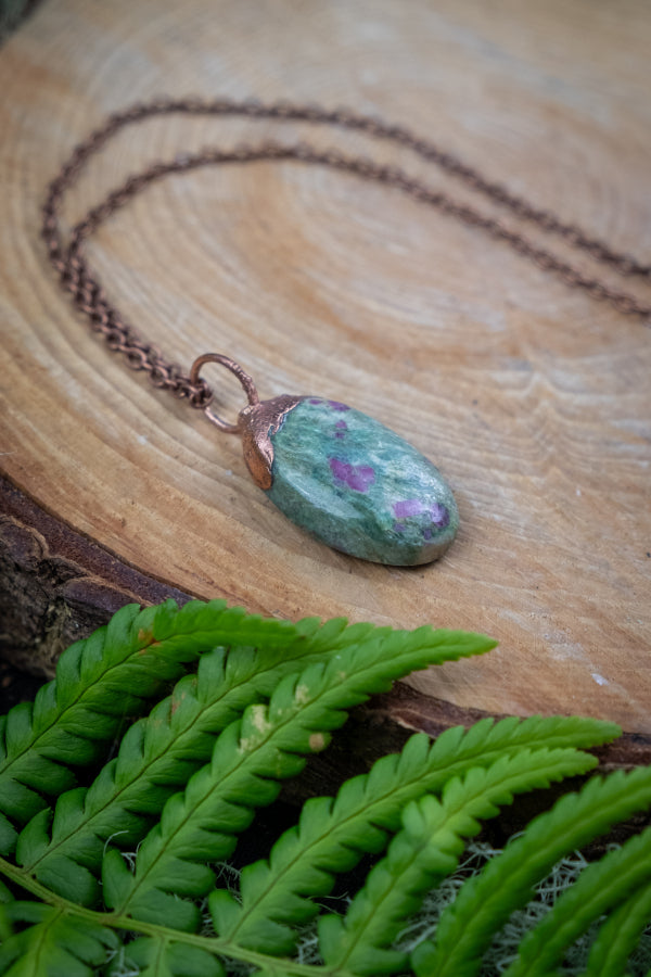 Ruby Fuchsite Pendant, Copper Electroformed Crystal Jewellery, Nature Inspired Gemstone Necklace, Handcrafted Artisan, One of a kind
