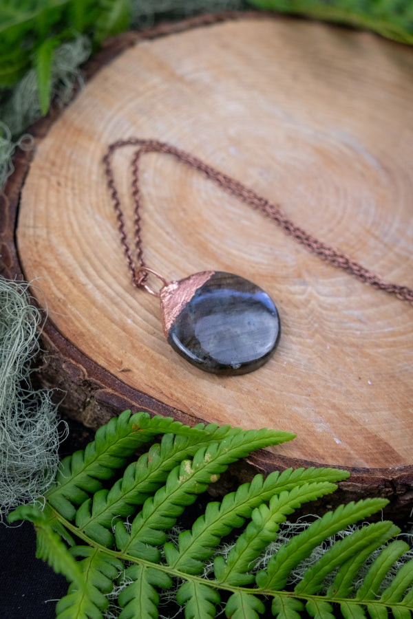 Pink Flash Labradorite and Copper Pendant, One of a Kind Crystal Necklace, Electroformed Gemstone Jewellery for Intuition and Protection