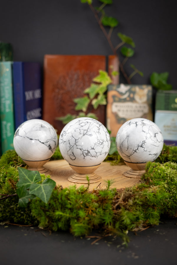 Howlite Crystal Sphere, Calming crystal, Soothing gemstone, Reduce anxiety, Ease tension, Promote peaceful sleep, Absorb negative energy.