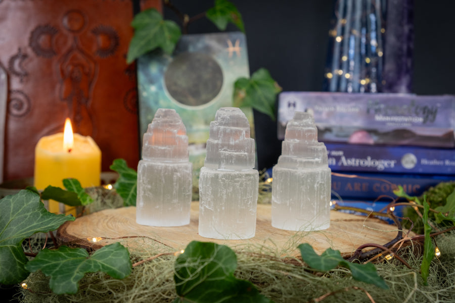 Selenite Mini Tower, High Vibration Crystal, Cleansing & Charging, Crown Chakra, Energy Clearing, Spiritual Protection, Meditation Stone