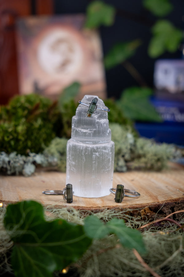 Selenite Mini Tower, High Vibration Crystal, Cleansing & Charging, Crown Chakra, Energy Clearing, Spiritual Protection, Meditation Stone