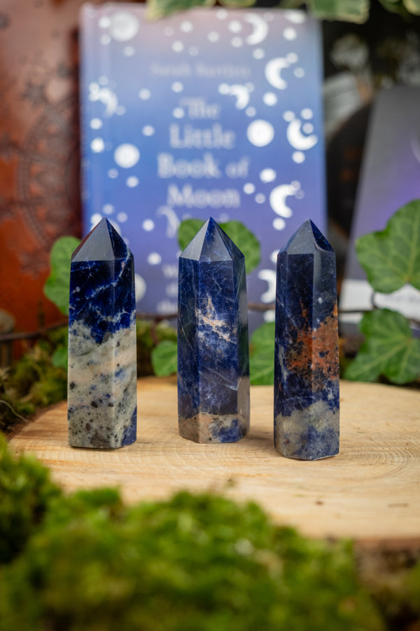 Sodalite Crystal Point, Polished Gemstone Tower, Deep Blue Stone for Intuition, Clarity & Calm, Throat Chakra Alignment, Meditation Tool