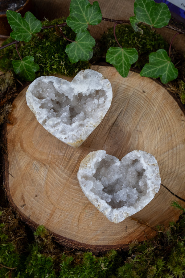 Quartz Geode, Crystal Cave, Energy Cleanser, Master Healer, Heart shaped geode, Heart shaped crystal, Crystal for love.