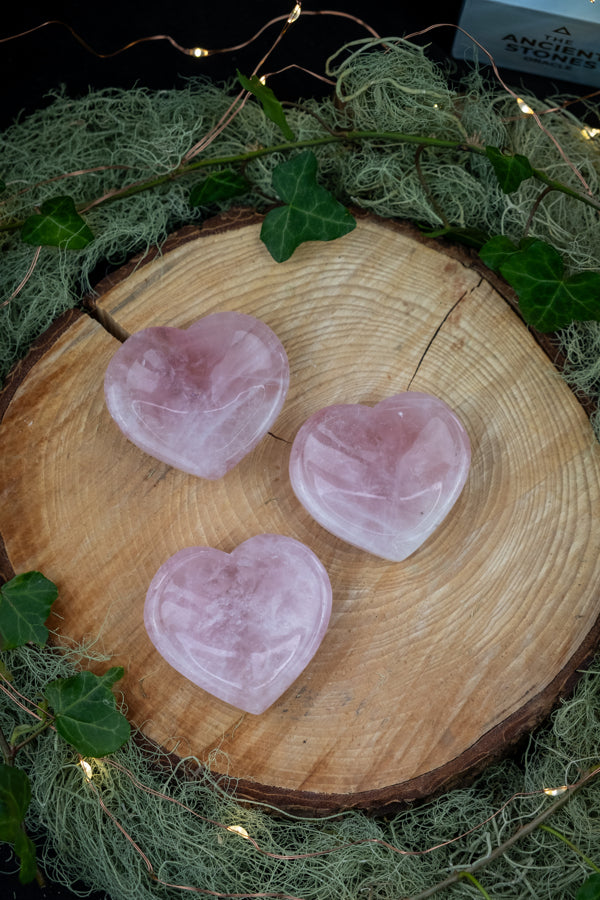 Rose Quartz Crystal Trinket Dish, Mini Gem Bowl, Rose Quartz Stone Holder, Sacred Jewellery Dish, Self Love and Heart Healing Gift
