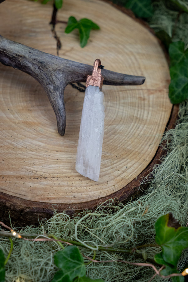 Kunzite Pendant, Raw Crystal Necklace, Unique Copper Electroformed Jewellery, Artisan Made, Nature Inspired, Traceable Gemstone