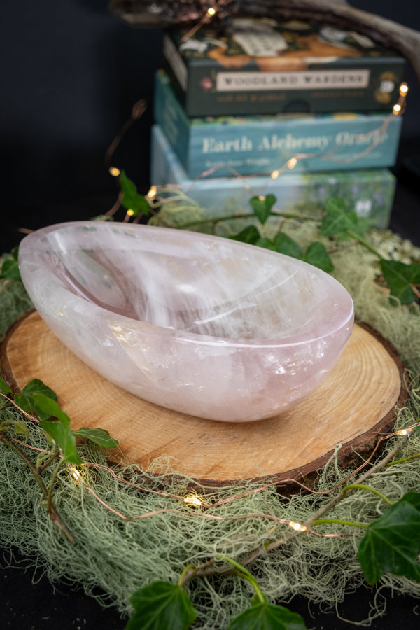 Rose Quartz Bowl for Love, Calm and Heart Healing, Crystal Gemstone Carved Bowl, High Grade Rose Quartz Offering Stone