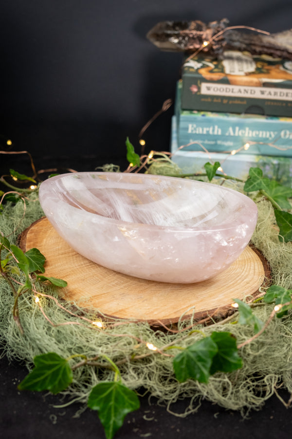 Rose Quartz Bowl for Love, Calm and Heart Healing, Crystal Gemstone Carved Bowl, High Grade Rose Quartz Offering Stone