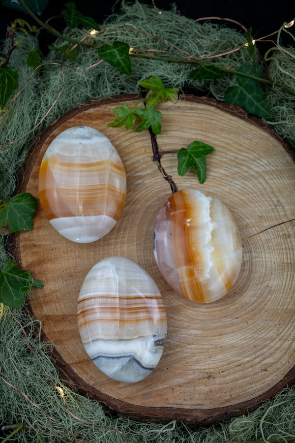 Banded Onyx Calcite Orange Palm Stone, Healing Crystal, Creativity Gem, Sacral Energy Stone, Uplifting Calcite, Polished Gemstone