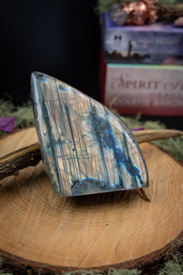 Sunset Labradorite Freeform, Flashy Labradorite Gemstone, Polished Crystal, Transformation Stone, Spiritual Protection, Chakra Healing