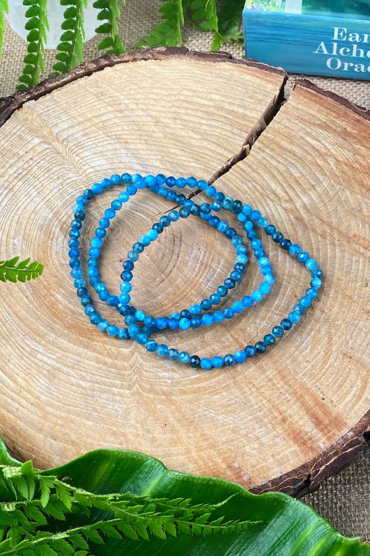 Blue Apatite crystal bracelet, 4mm Faceted beads, Boho style, Manifestation crystal, Throat and Third eye chakra, Crystal to achieve desires.