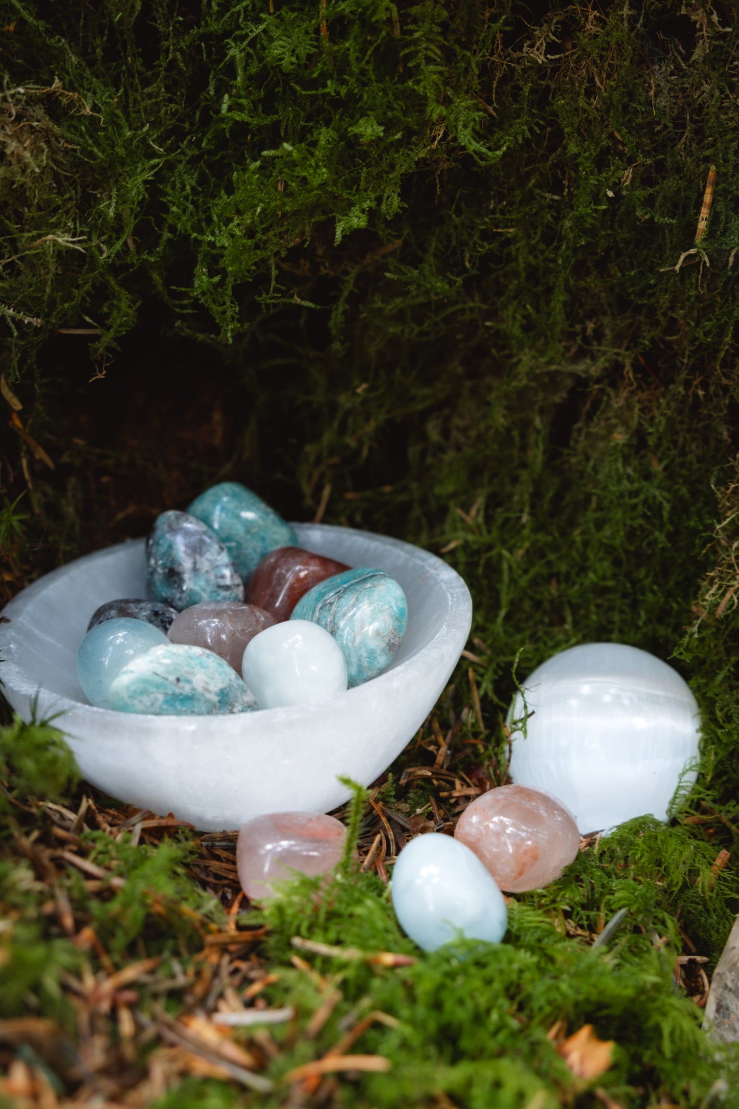 Selenite crystal bowl, Cleanse and Charge your crystals, Crystals for harmony and calm