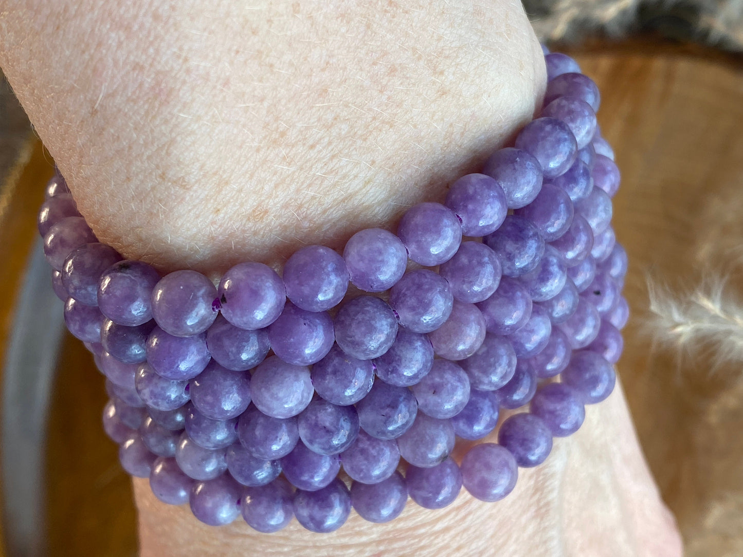 Lepidolite crystal bracelet, Crystal for Calm, grief, stress, sleep, Stimulates all chakras