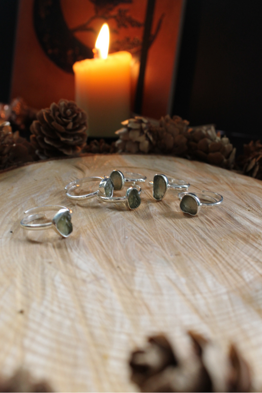 Moldavite Adjustable Ring Sterling Silver, Raw Crystal Gemstone Ring, Unique Healing Stone Jewellery UK