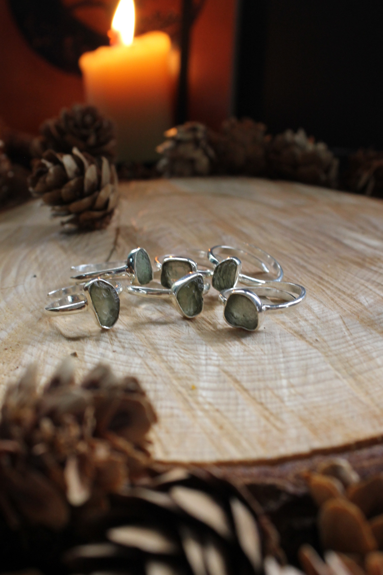 Moldavite Adjustable Ring Sterling Silver, Raw Crystal Gemstone Ring, Unique Healing Stone Jewellery UK