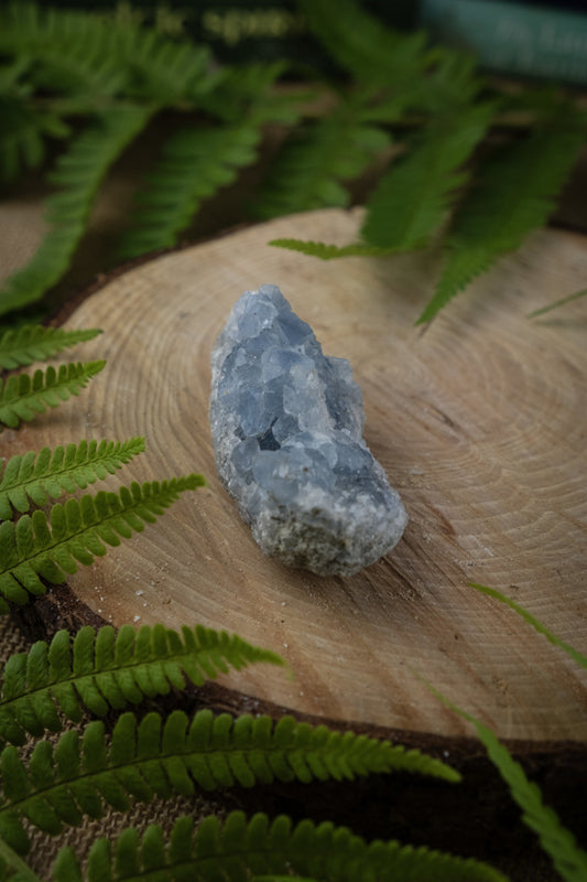 Celestite crystal, Celestite cluster, Small crystal geode, AAA grade, Crystal for calm, Healing crystal, Crystal for peace, Angel crystal.