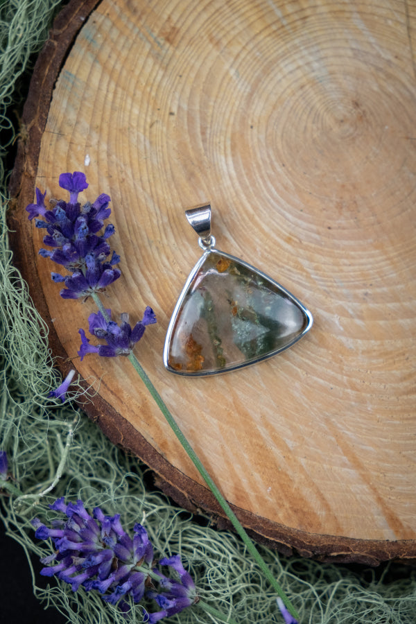 Garden Quartz Pendant with Chlorite Inclusions, High Grade Lodolite Stone Necklace, Vision Stone for Meditation Grounding and Manifestation