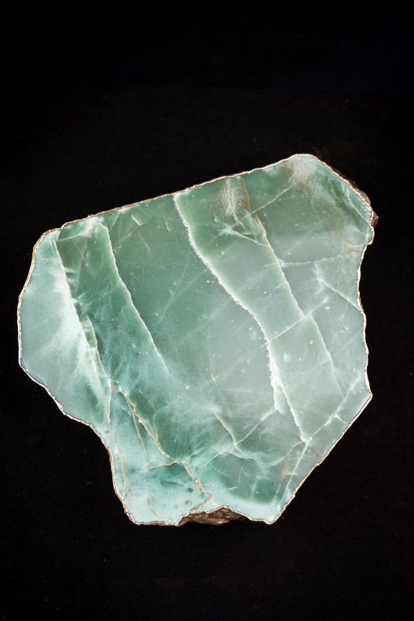 Large Green Aventurine Slab, Crystal Altar Plate, Gemstone Display, Reiki Charging Stone, Green Crystal Slice for Meditation or Home Decor