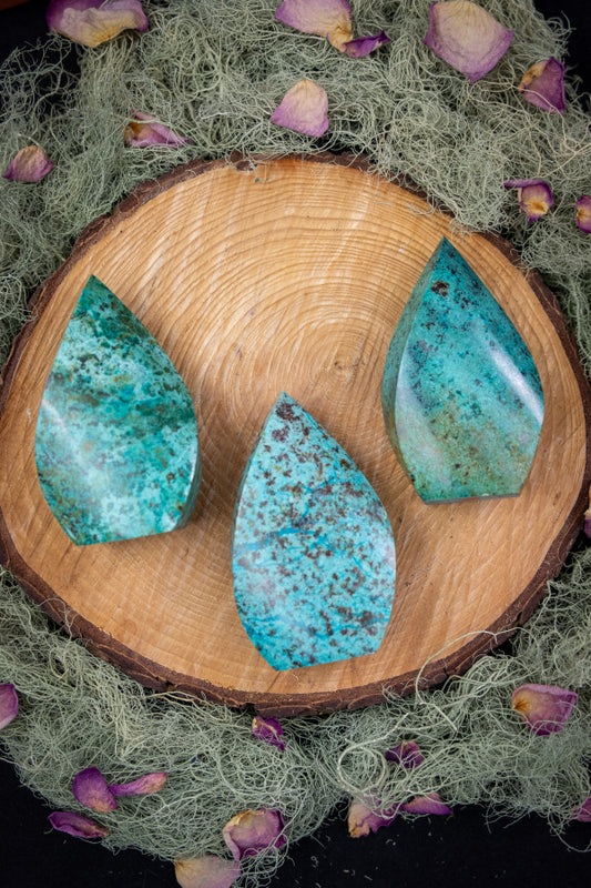 Chrysocolla Flame Crystal from Peru, Calming Stone for Communication, Healing Crystal Gem for Balance and Inner Peace