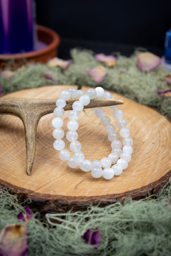 White Moonstone Bracelet 4mm, High Grade Crystal Beads, Flashy Gemstone, Healing Moon Stone Jewellery for Intuition and Feminine Energy