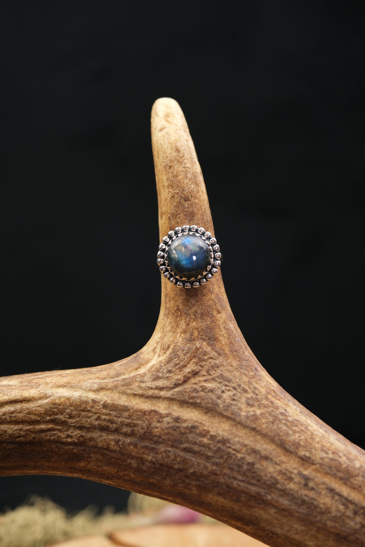 Rainbow Flash Labradorite Sterling Silver Ring