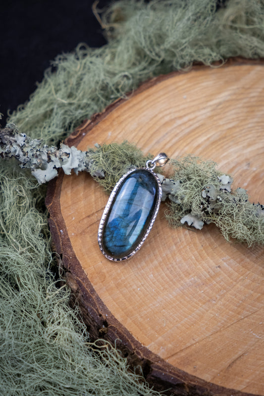 Labradorite Pendant, Blue Flash Gemstone, Hammered Silver Jewellery, Crystal Healing Stone Necklace