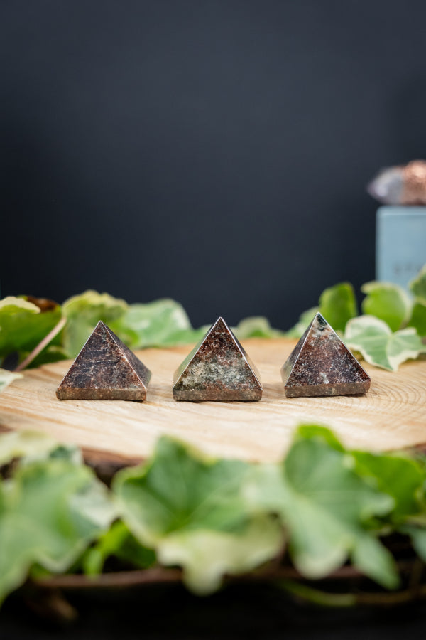 Garnet Mini Pyramid Crystal, Polished Red Gemstone Pyramid for Energy, Root Chakra, Protection, Vitality, Balance and Strength