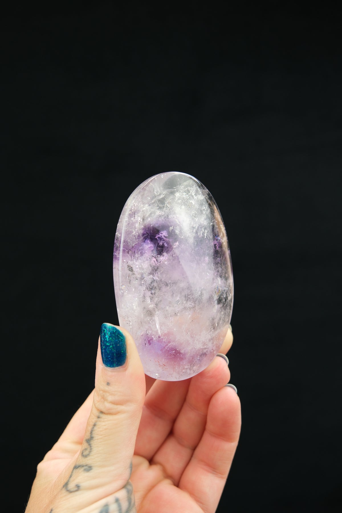 Amethyst Phantom Palm Stone