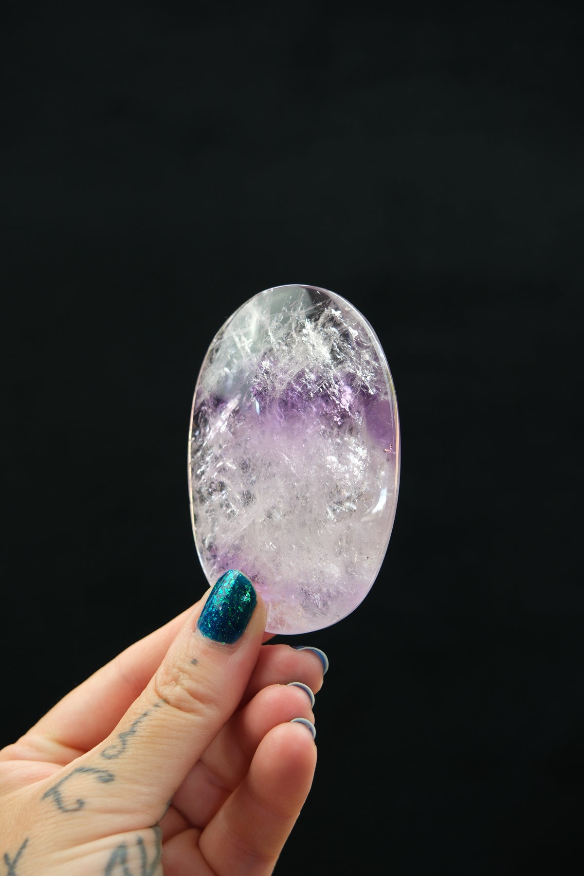 Amethyst Phantom Palm Stone