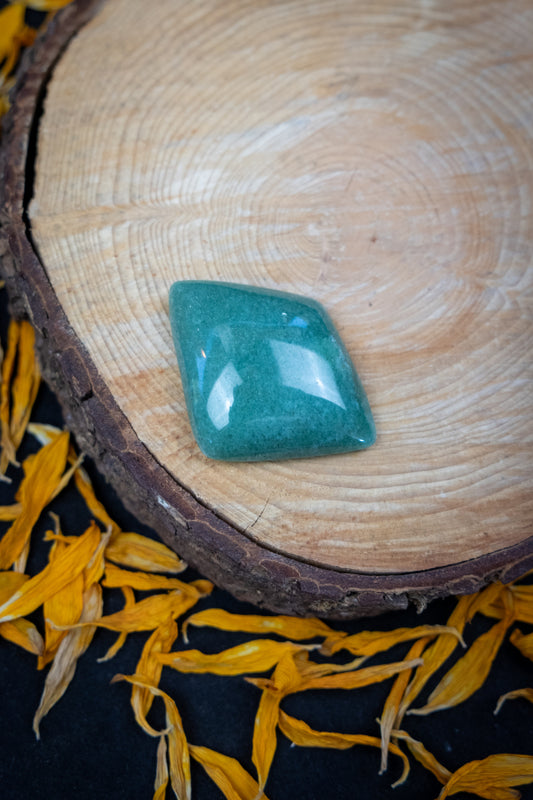High Grade Green Aventurine Cabochon, Polished Gemstone, Crystal for Heart Chakra Healing, Prosperity, Abundance and Growth